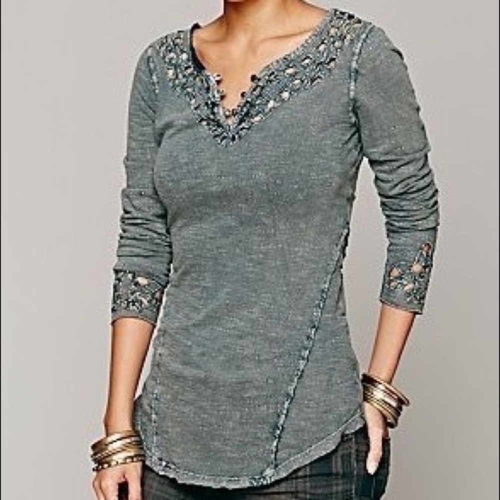 🌸LAST CHANCE🌸 Free People Blue Luna Green Longsleeve Top - XS Vampire Diaries